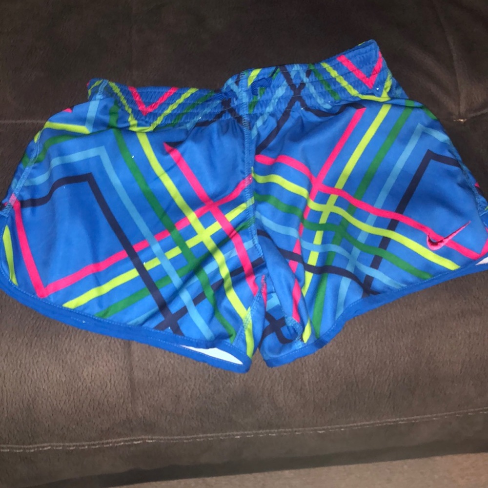 Nike Fit Dri size XS. Super cute, vibrant colors.